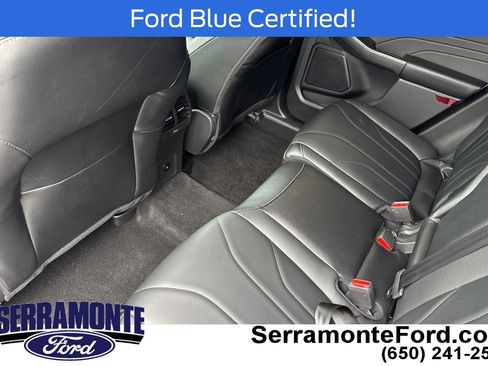 Certified 2025 Ford Escape SE w/ PHEV Premium Package FWD image 15