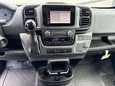 New 2026 RAM ProMaster 2500 w/ Convenience Group image 24