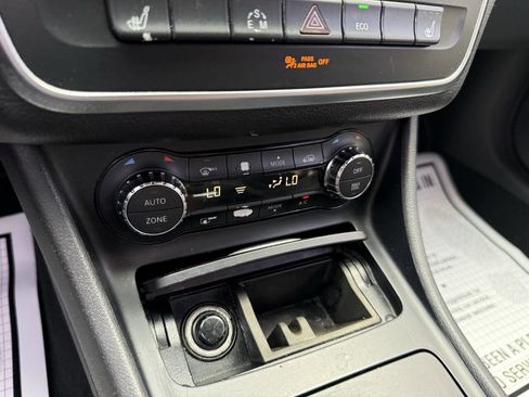 Used 2014 Mercedes-Benz CLA 250 w/ Premium 1 Package image 28