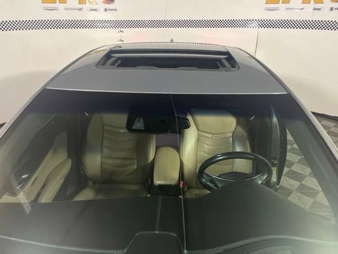 Used 2019 Cadillac XTS Platinum FWD image 9