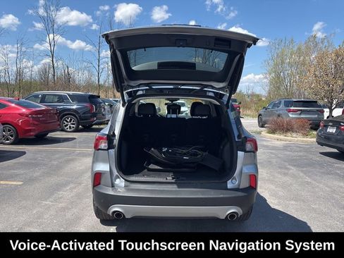 Used 2022 Ford Escape SEL w/ Technology Package FWD image 15