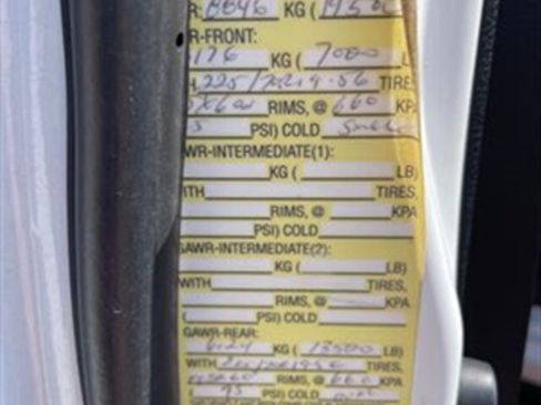 Used 2021 RAM 5500 Tradesman image 15