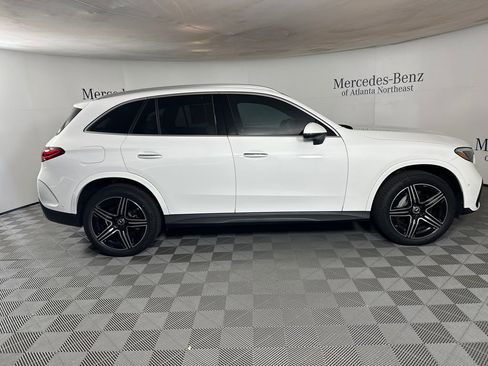 Certified 2023 Mercedes-Benz GLC 300 image 8