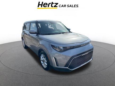 Used 2025 Kia Soul LX w/ LX Technology Package image 1