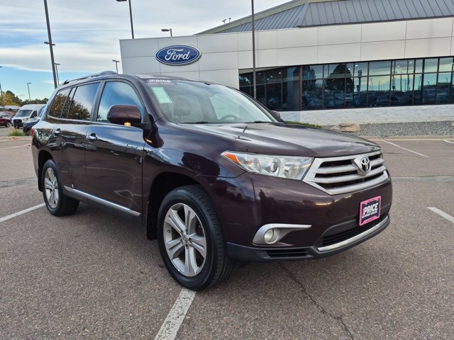 Used 2012 Toyota Highlander Limited w/ Protection Pkg AWD/4WD image 3