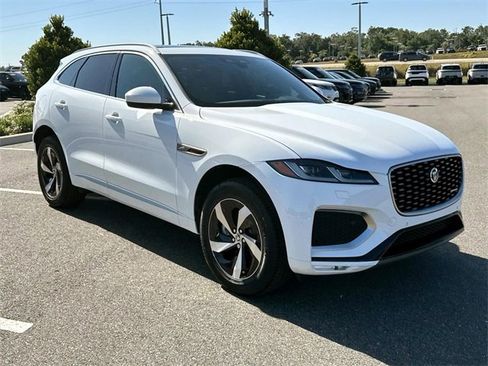 New 2025 Jaguar F-PACE R-Dynamic S image 9