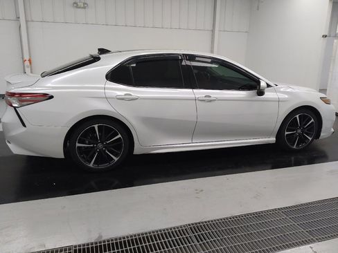 Used 2019 Toyota Camry XSE w/ 4 Season Floor Mat Package image 10