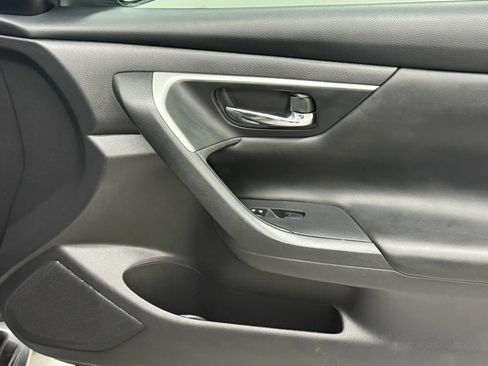 Used 2017 Nissan Altima 2.5 S w/ Power Driver Seat Package image 29