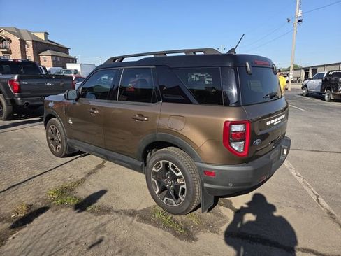 Certified 2022 Ford Bronco Sport Outer Banks w/ Tech Package AWD/4WD image 7