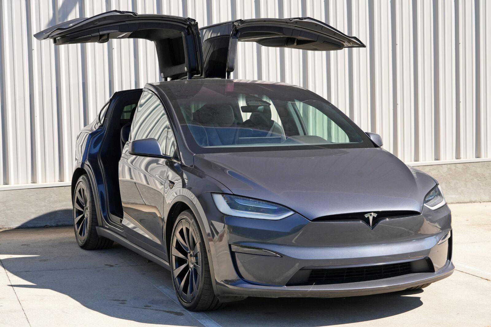 Used 2022 Tesla Model X Plaid AWD/4WD image 58