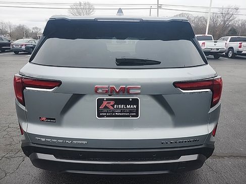 New 2025 GMC Terrain Elevation image 4