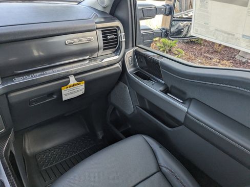 New 2024 Ford F250 Lariat w/ Lariat Ultimate Package image 17