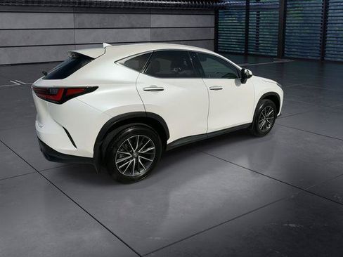 Certified 2025 Lexus NX 250 FWD w/ Towing Package (2000 Lbs) image 8