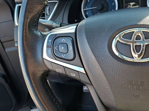 Used 2016 Toyota Camry XLE w/ Moonroof Package FWD image 22
