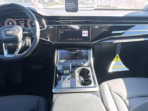 New 2026 Audi Q7 2.0T Premium image 17