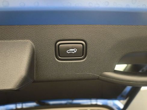 Used 2026 Kia Sportage EX FWD image 34