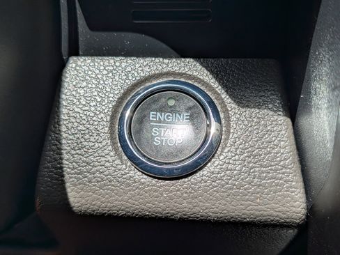 Used 2019 Ford Expedition Limited RWD image 34
