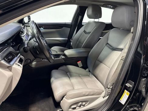 Used 2013 Cadillac XTS Luxury w/ Driver Awareness Package AWD/4WD image 19
