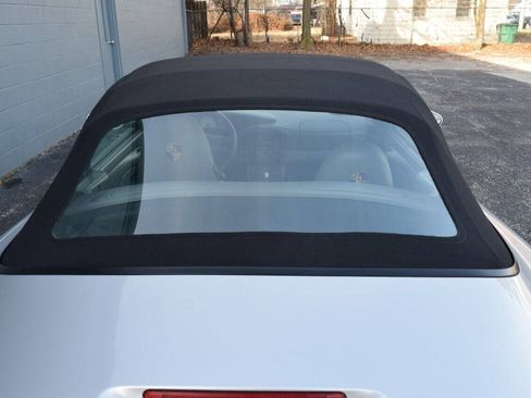 Used 1999 Porsche 911 Cabriolet image 28