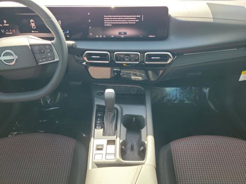 New 2026 Nissan Sentra SR w/ Floor Mat Package image 18