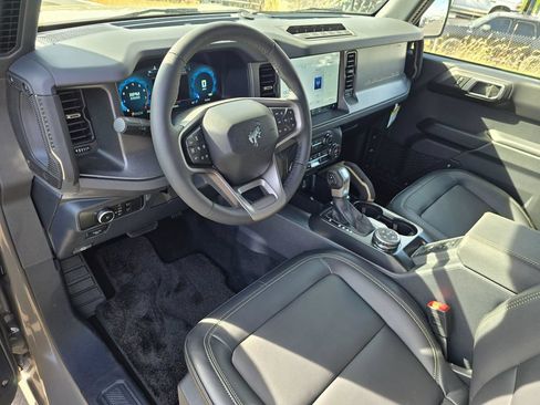 New 2026 Ford Bronco Badlands AWD/4WD image 2
