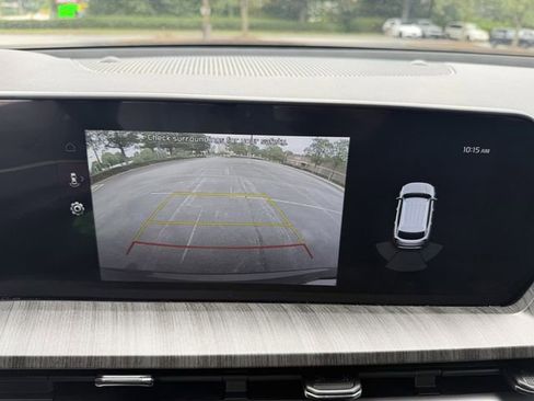 Certified 2025 Kia Telluride EX w/ EX Captain's Chair Package FWD image 18