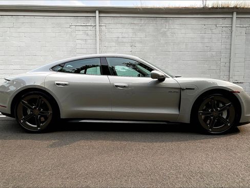 New 2025 Porsche Taycan Turbo image 12