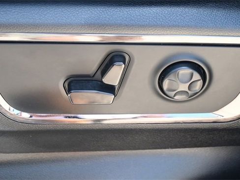 Used 2024 RAM 1500 Limited image 26