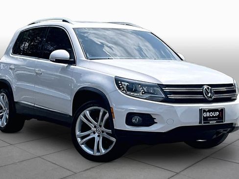 Used 2013 Volkswagen Tiguan SEL FWD image 2