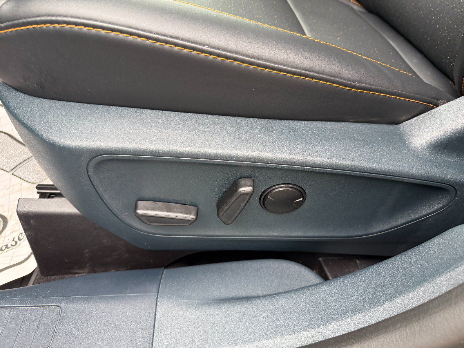 Used 2025 Ford Maverick Tremor AWD/4WD image 24