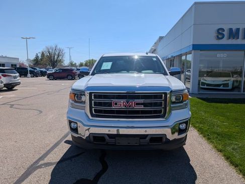 Used 2014 GMC Sierra 1500 SLT w/ SLT Crew Cab Value Package RWD image 2