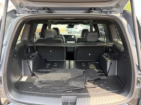 Used 2026 Hyundai Santa Fe Calligraphy AWD/4WD image 30