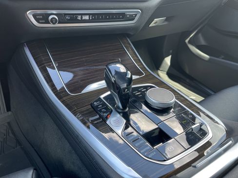 Used 2020 BMW X5 sDrive40i w/ Premium Package image 13