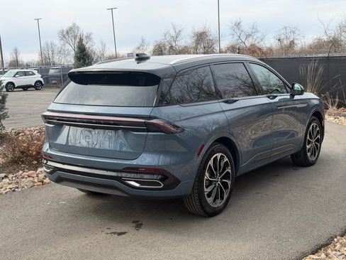 New 2026 Lincoln Nautilus Reserve image 5