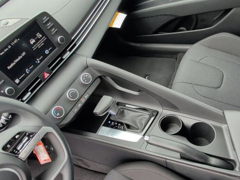 New 2026 Hyundai Elantra SE w/ Cargo Package image 33