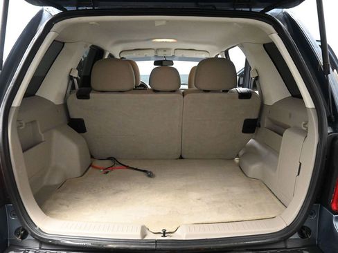 Used 2011 Ford Escape XLT image 21