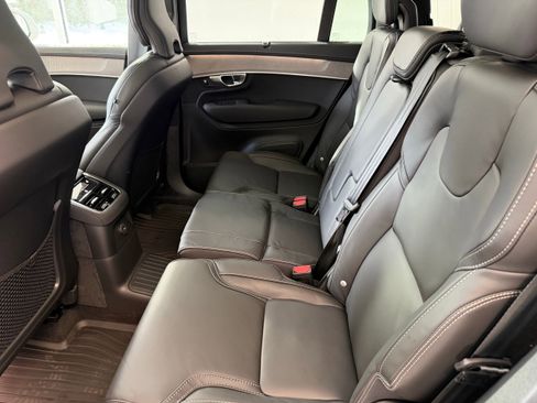 New 2026 Volvo XC90 T8 Ultra w/ Protection Package Premier image 33