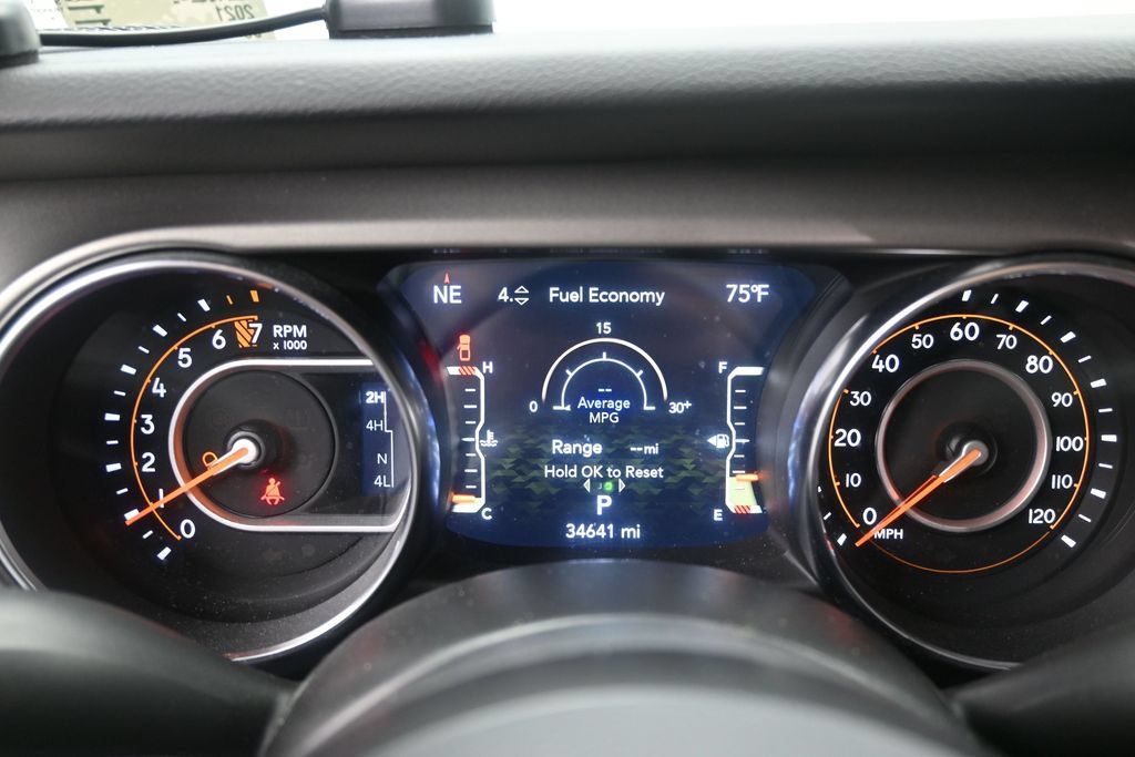 Used 2021 Jeep Gladiator Sport AWD/4WD image 13