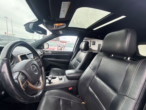 Used 2014 Jeep Grand Cherokee Limited w/ Luxury Group II image 11