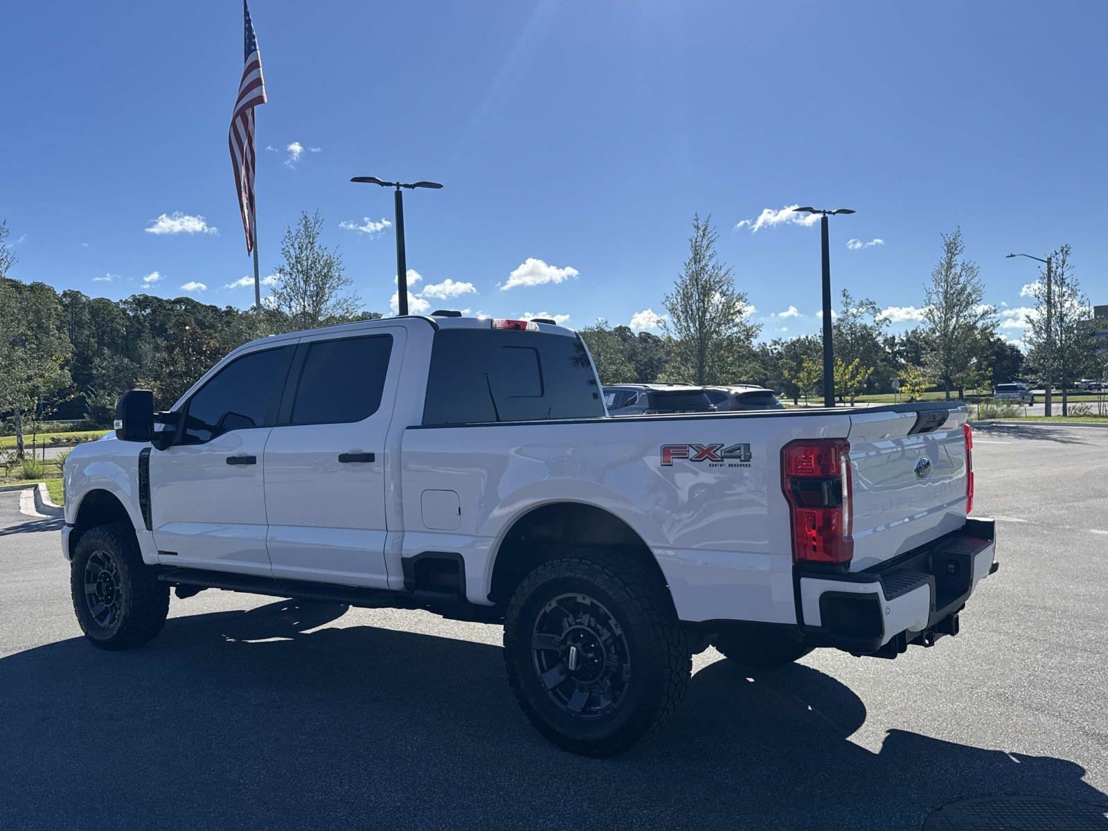 Used 2024 Ford F250 XL w/ STX Appearance Package AWD/4WD image 6