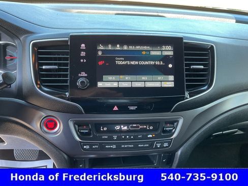 Used 2022 Honda Pilot Sport image 38
