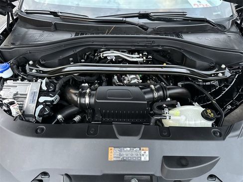 Certified 2025 Lincoln Aviator Reserve w/ Equipment Group 201A image 18