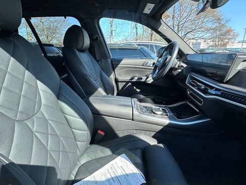 Used 2024 BMW X5 xDrive50e w/ Premium Package image 5