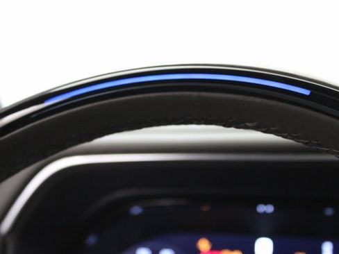 Used 2024 GMC Yukon XL Denali w/ Denali Reserve Package image 25