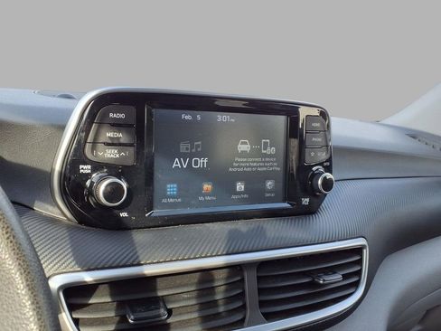 Used 2019 Hyundai Tucson SE image 9