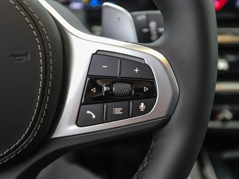 New 2026 BMW X5 xDrive50e image 13