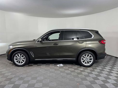 Used 2023 BMW X5 xDrive40i image 11