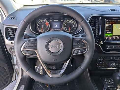 Used 2021 Jeep Cherokee Limited w/ Elite Package image 27