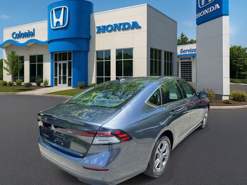 Used 2024 Honda Accord EX image 6