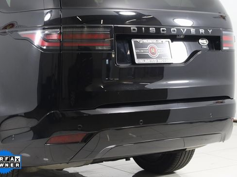 Used 2023 Land Rover Discovery S R-Dynamic image 24